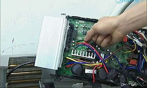 纳溪美的空调电话是多少